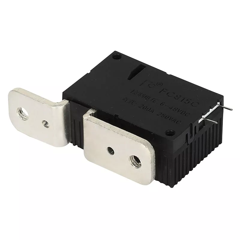 Töltőhalom vezérlő 200A reteszelő relé