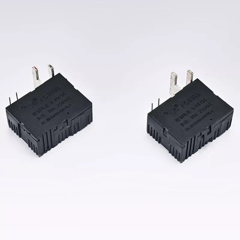 Berendezésvezérlő rendszer reteszelő relé