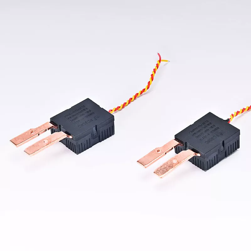 Háromfázisú 7P sín típusú reteszelő relé